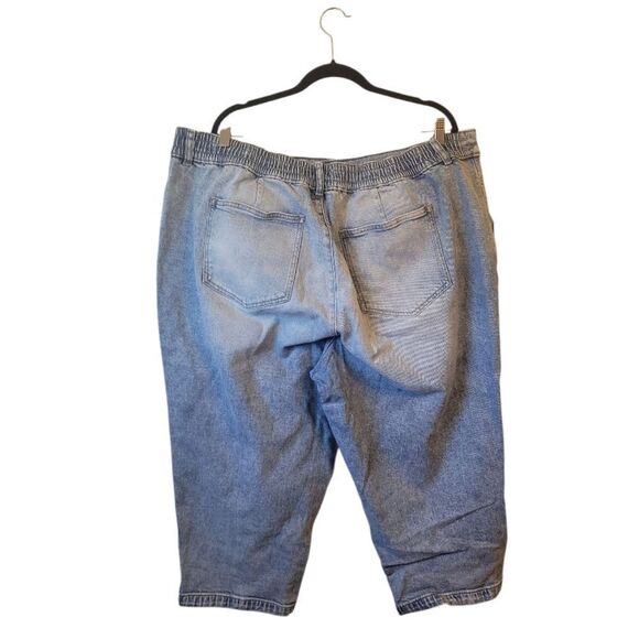 Lane Bryant Women's Light Wash Denim Capri Pants Size 20 - Picture 2 of 6